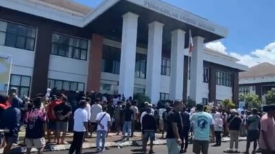 Aksi Damai Ribuan Massa di PN Manado Desak Pembatalan Eksekusi Lahan di Kelurahan Sario Kota Manado