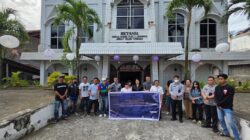 Gerakan Nasional Aksi Sosial Pemasyarakatan: Klien Bapas Manado Bersihkan GMIM Betania Teling Tingkulu