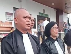 Sidang 327 PN Manado Diwarnai Tantangan: Saksi Berulang Absen, Isu Daluwarsa, dan “Pagar Yuridis”