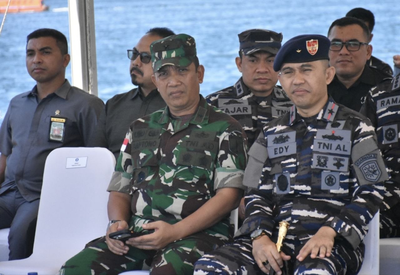Kapoksahli Pangdam XIII/Merdeka Hadiri Ekspedisi Rupiah Berdaulat di Bitung 2 IMG 20260623 WA0070