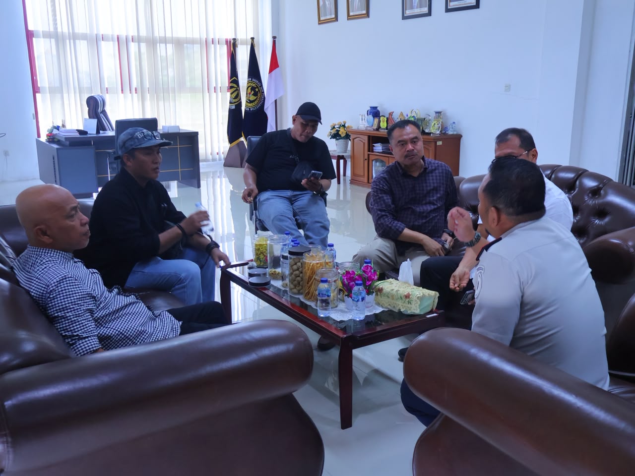 PWI Sumut Apresiasi Pelayanan dan Kebersihan Fasilitas Saat Kunjungan ke Kantor Imigrasi Belawan 2 IMG 20260711 WA0055