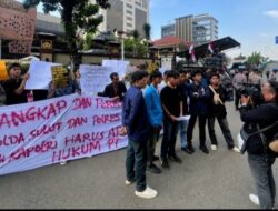Aksi di Mabes Polri, Aktivis Desak Dugaan Kasus Tambang PT Xinfeng di Bolmong Diusut Tuntas
